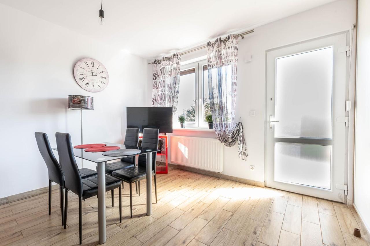 Zakatki Swiata Apartment พอซนาน ภายนอก รูปภาพ