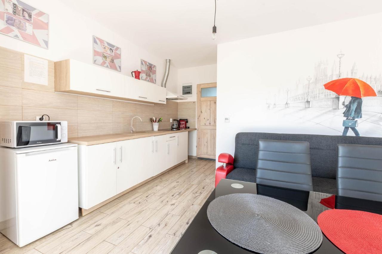 Zakatki Swiata Apartment พอซนาน ภายนอก รูปภาพ